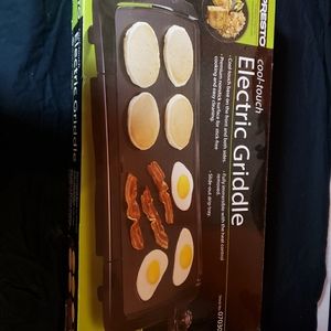 Brand new presto electric griddle